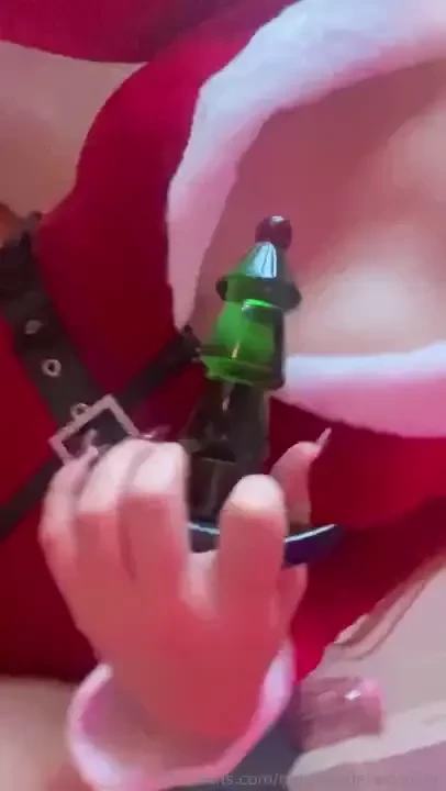 Who wants to see me using this plug for christmas part 2 