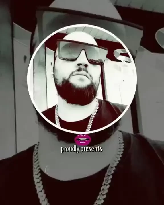 Co creator of kay stones heavyd424 on the bit larger side of life i am 