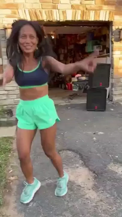 Just a rare g-rated video of me having fun at our block party people 