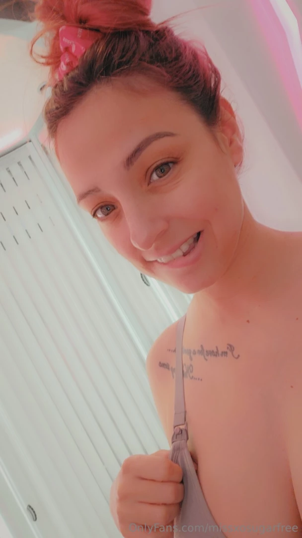 Mmm i just love being hot and feeling the warm rays touching my skin part 1 