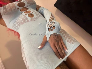 Sometimes a lil heat is all u need bby