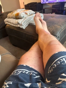 It been a long day and need a nice foot rub