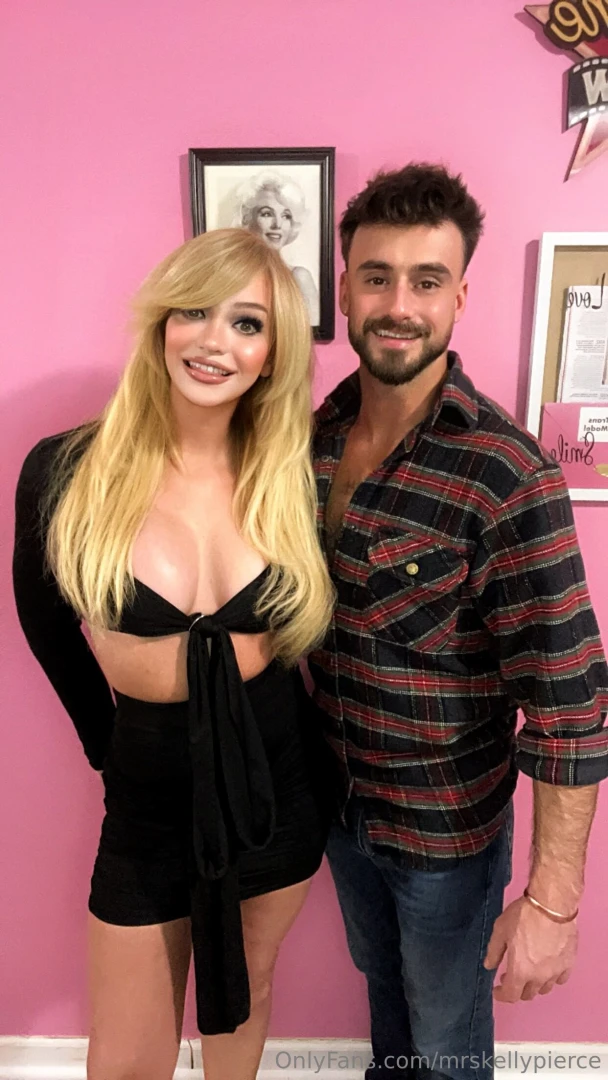 Knox and i will be live this evening part 3 