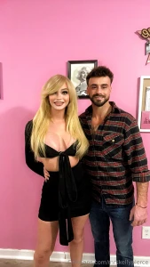 Knox and i will be live this evening part 1