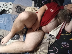 Thinking about doing some livestreaming would you guys be interested