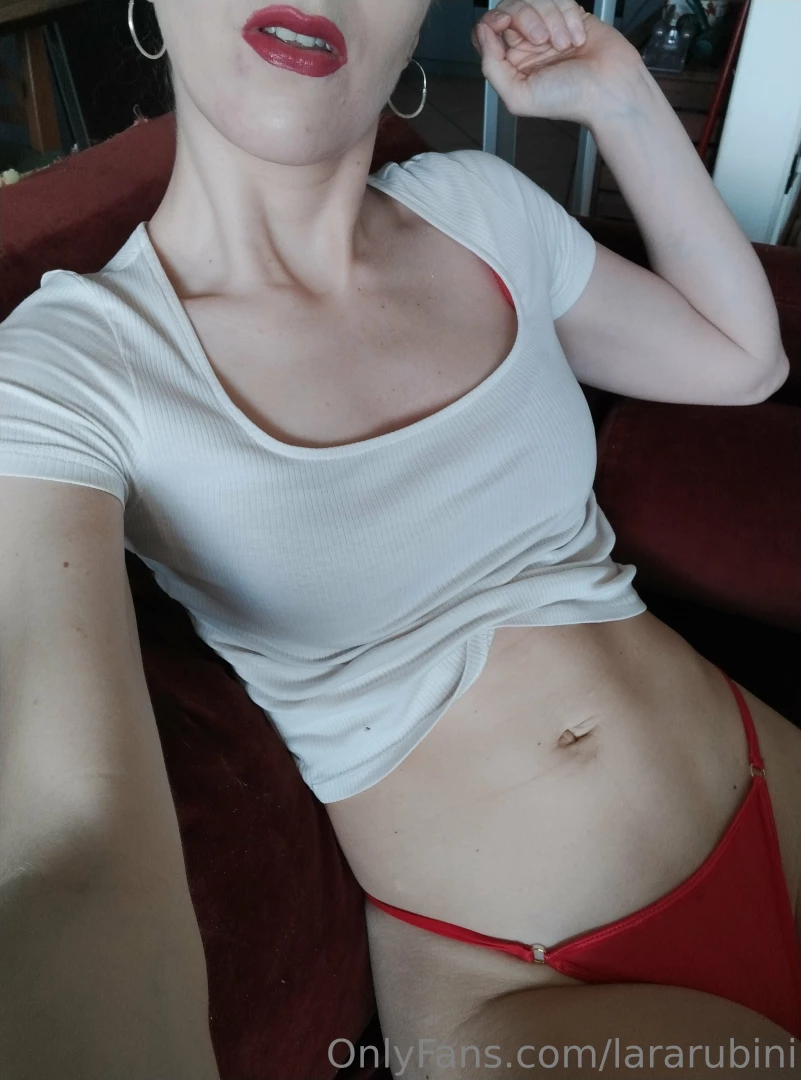 Buonanotte tesoro non dimenticarti di seguirmi anche sui miei socials 