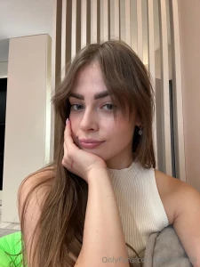 Your attention looks good on me