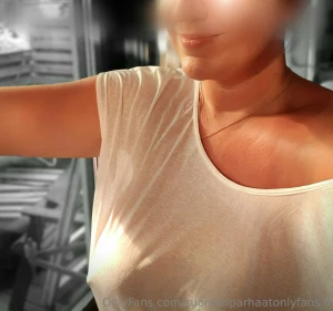 Ad i dreamed and i want to share my dreams i don t want to be the shy part 1