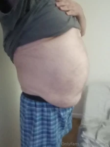 Last night i realized that recording my food stuffing at home would part 1