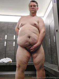 I guess you want me to remove my hand do you give it a like please part 2