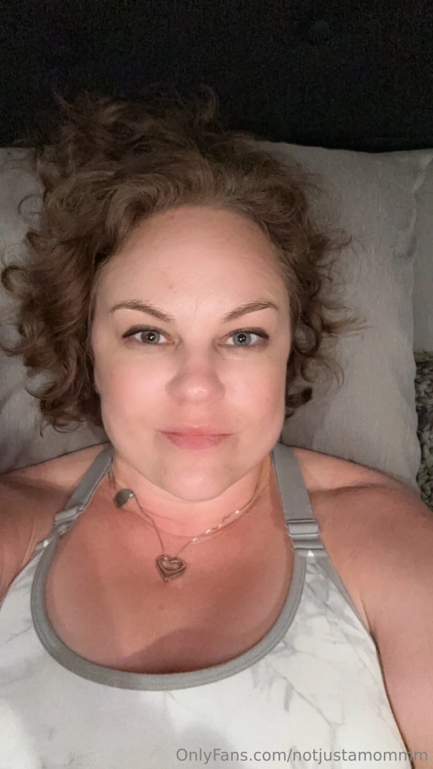 Happy friday everyone the weekend is finally here 