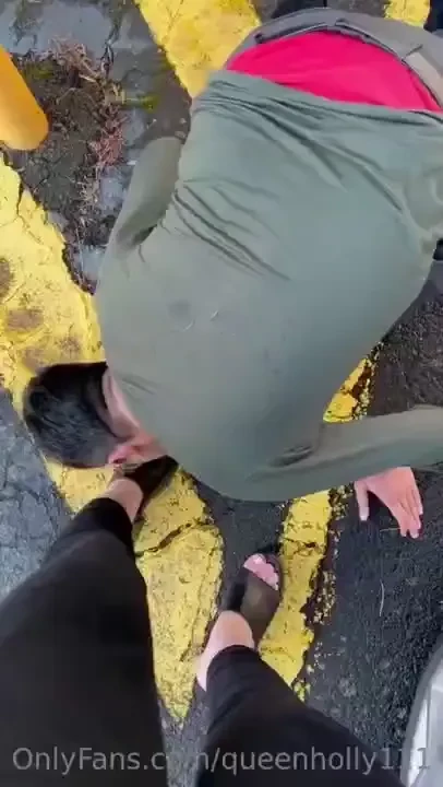 Eat my spit you bitch 