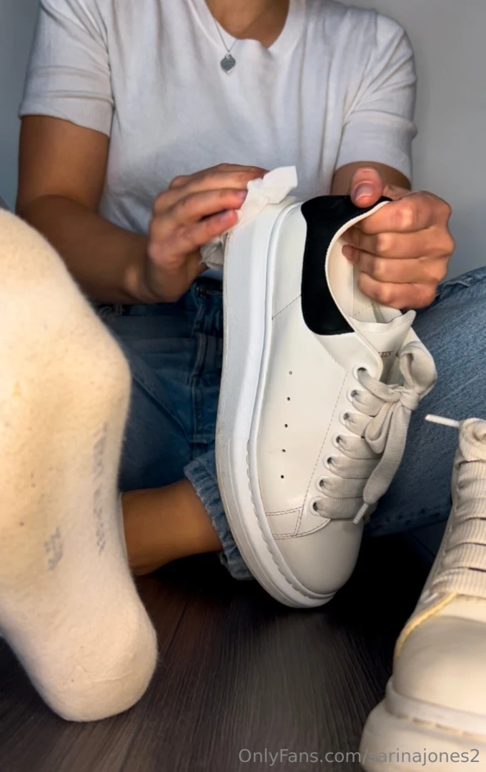 I haven t clean my mcqueens in a while they may not looking dirty to 