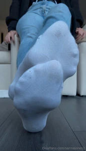 I just got home from work i take off my puma sneaker immediately do