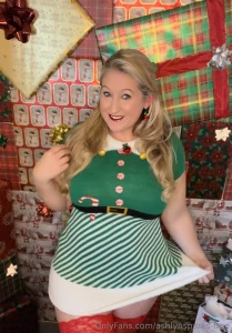 Mrs klaus or helper elf part 1