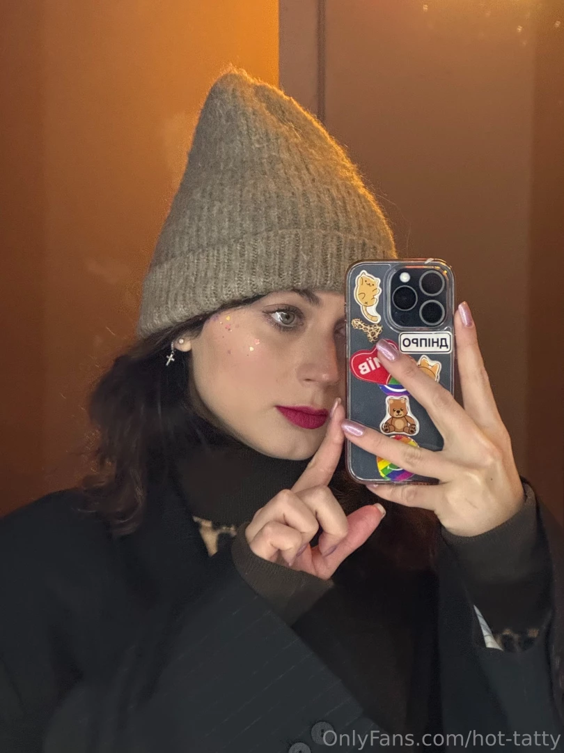 Every person is pleased to realize that someone loves and appreciates 