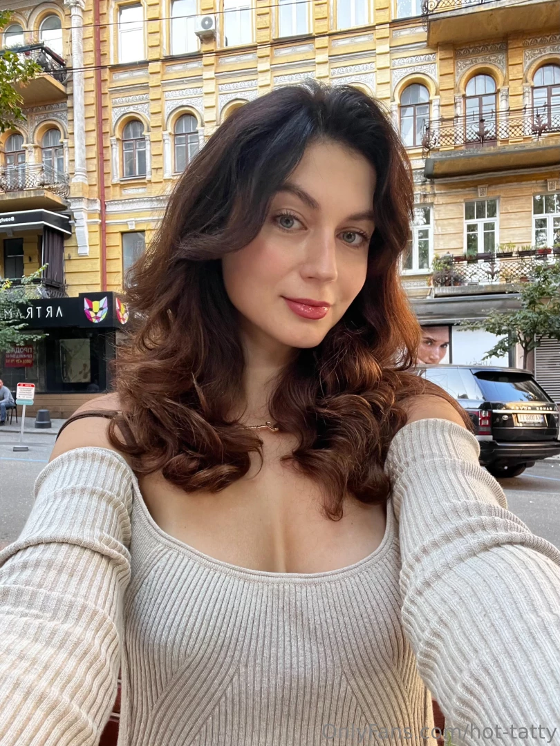 Today the day seems to be smiling at me and i smile back i just find 