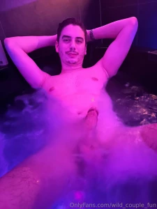 Blowjob in the bathtub