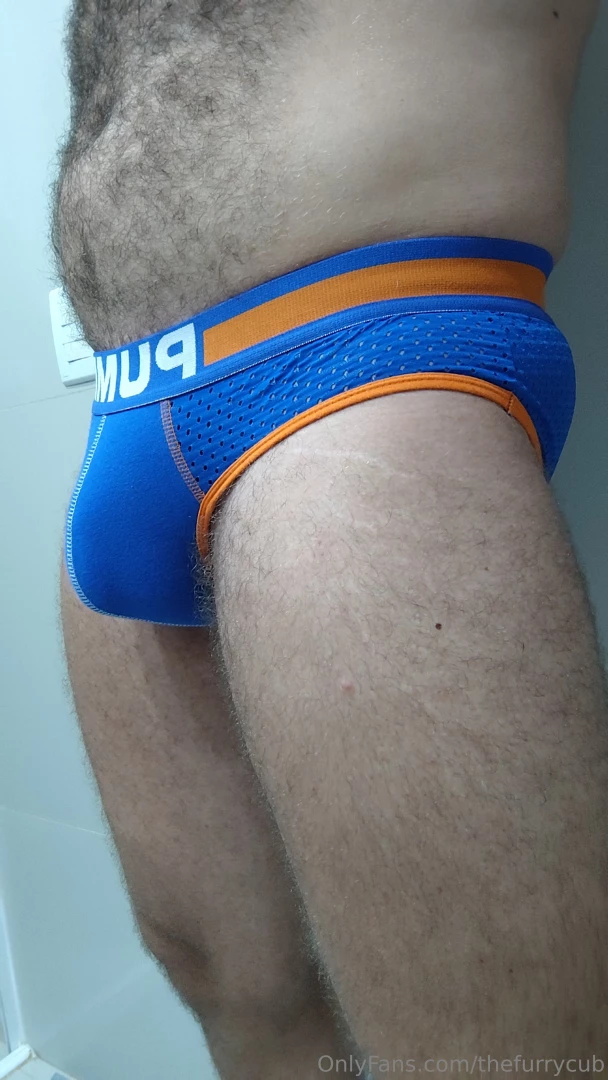 Love how my bulge looks in this part 1 