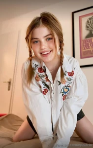 Little cutie sandra_tiny is 18 years just turned old this angel will part 843