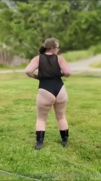 Home now time to strip down 2 bonus vip vids and a blooper lol yes the part 2 