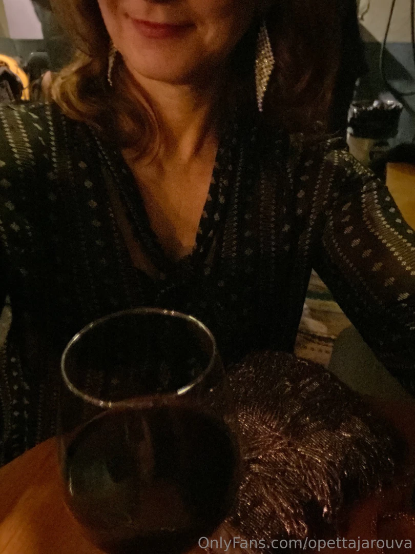 Lasillinen lauantai-illan iloksi liittyisitk seuraan 