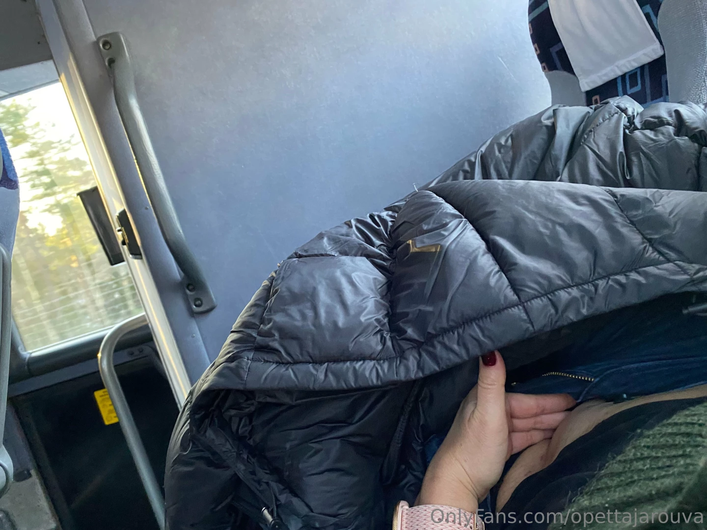 Opettaja rouva tuhmailee bussissa tule tutustumaan muihin tuhmuuksiin part 1 