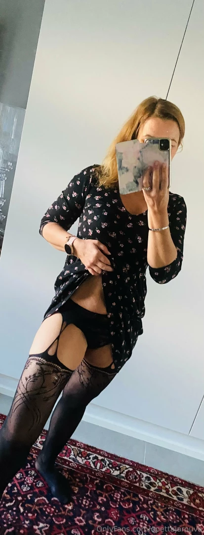 Perjantaiasuna kiltti kukkamekko part 1 