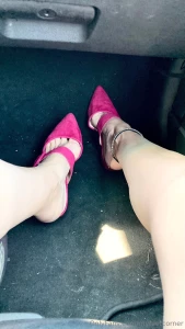 The perfect cleavage with the perfect arch footcleavage feet fetish