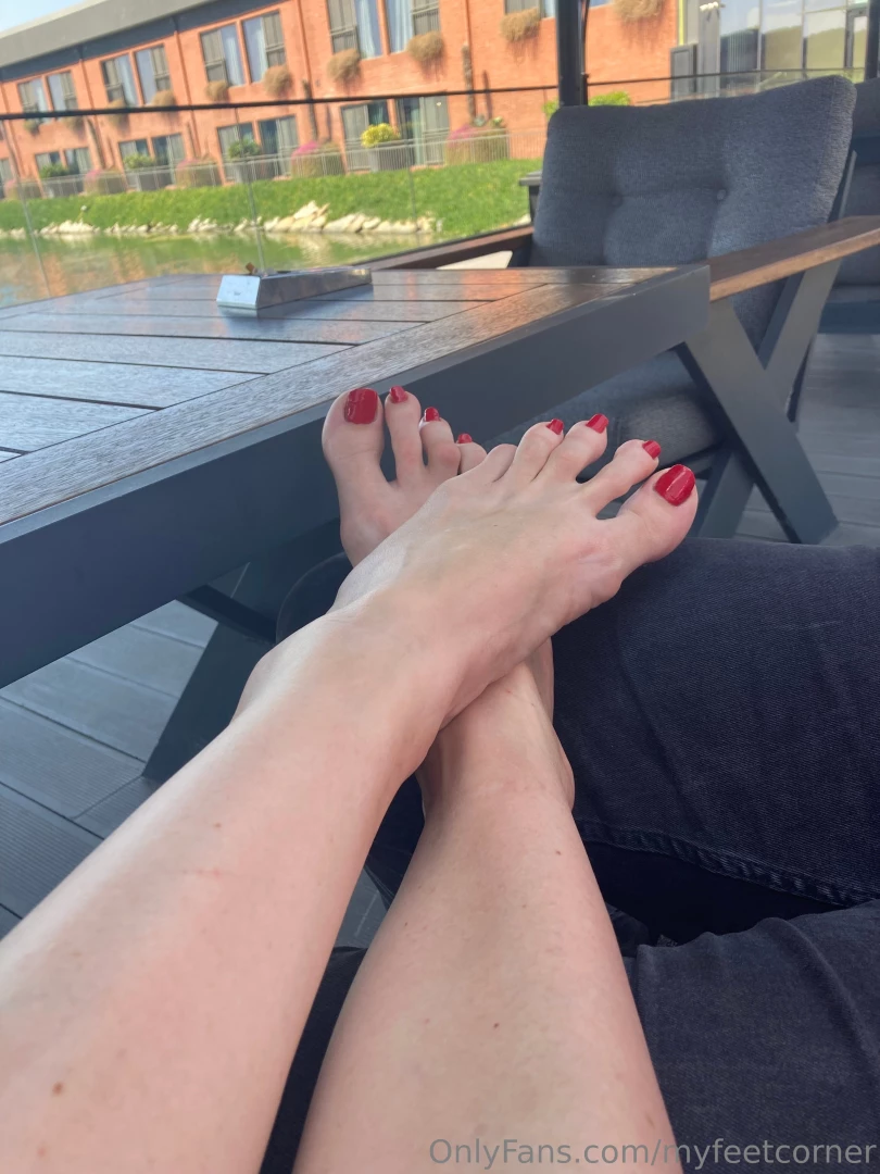 Waiting to be served at the yacht club marvellous view 