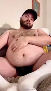 X frat boy who used to be athletic succumbs to being a messy greedy