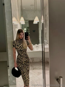 About to head home being out with my girls i better see you in my dm s