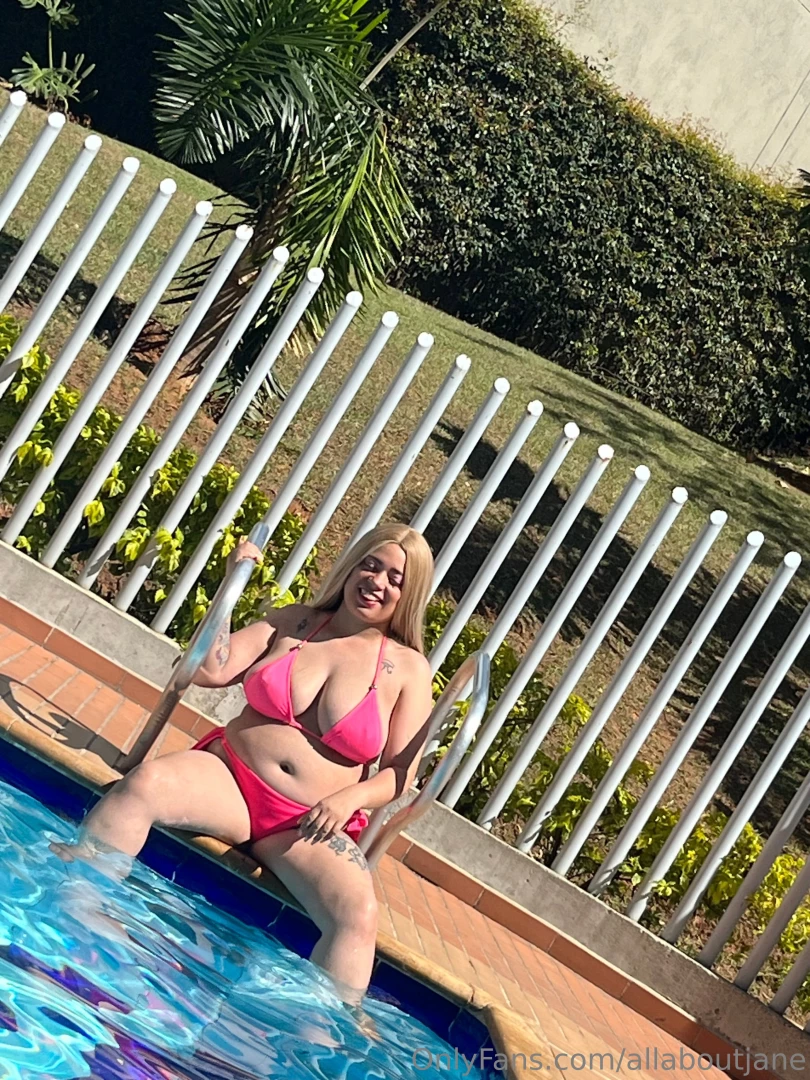 Hot as the weather message me for something hotter baby 