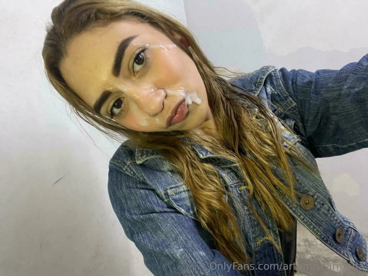 Even when i get a facial in a risky public area i can t help but play part 5 