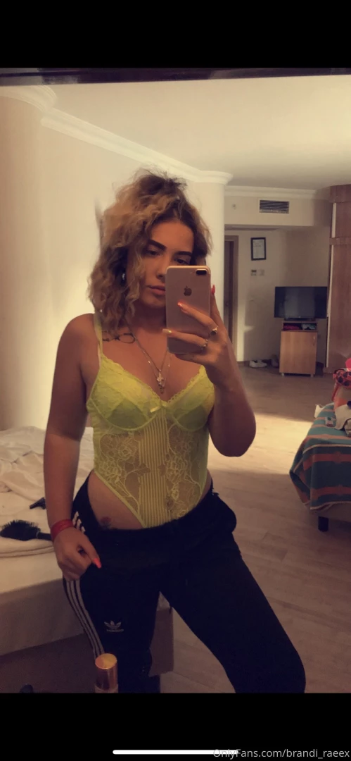 I need you to unlock one dm right now cum for me then send me the 