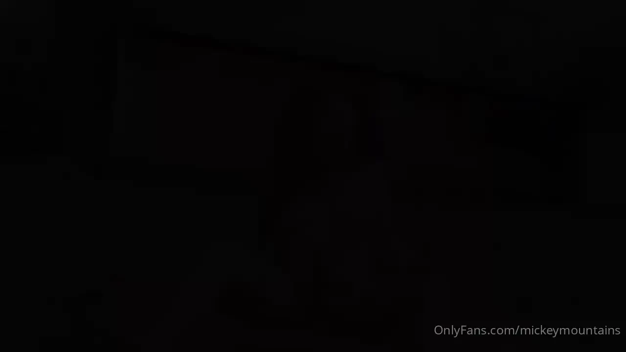 10 inch dildo double squirt using my huge toy outside to make my juicy 