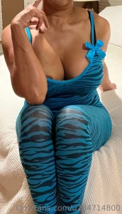 Spilling out what areola