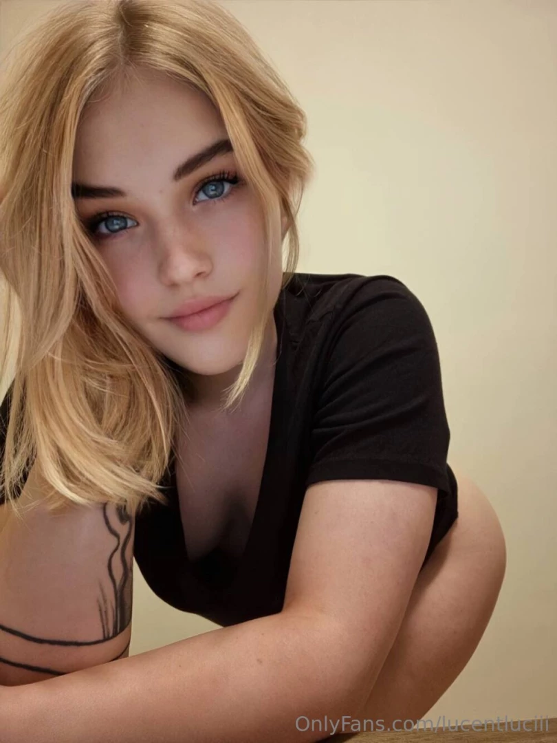 Sabscribe for free just look at her chloehoneyyy cutie face cherry part 335 