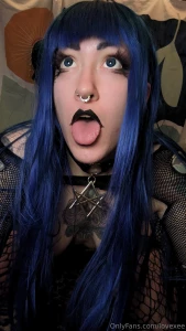 I wanna see you crumble at just the sight of my tongue about to run part 5