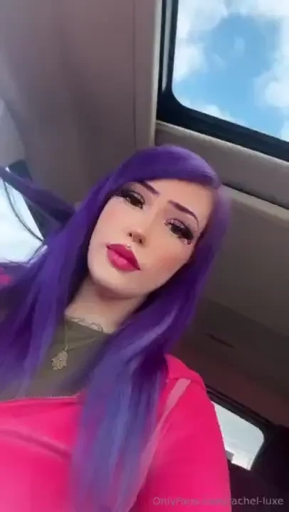 Just wanted to show off my makeup 2nd pic i look derpy but cute part 2 