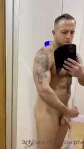 Anyone else s dick disappear during after training anyway be a good