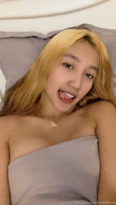 Will you have breakfast in bed with me