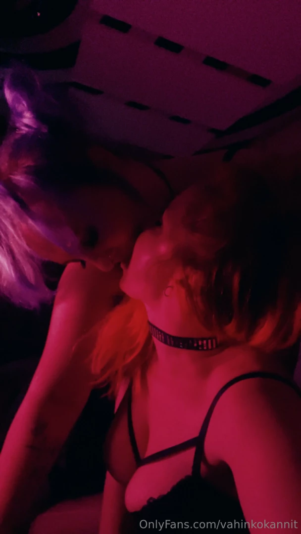 About viikon p st eka vahinkok nnien keikka suomenlinnassa linna 