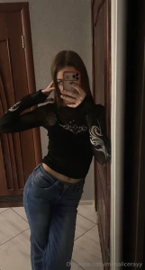 Feeling in this look how do you like my evening style