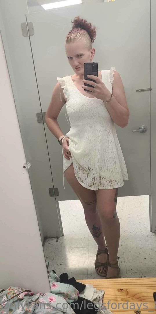 I got some new dresses today who wants to see what i don t have on 