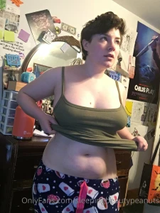 Strip down full nude