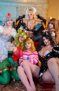 Full cosplay set with my incredible supercrown babes we are dropping part 2