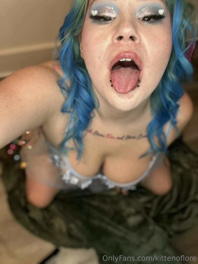 Would love you to come unwrapp me part 1 