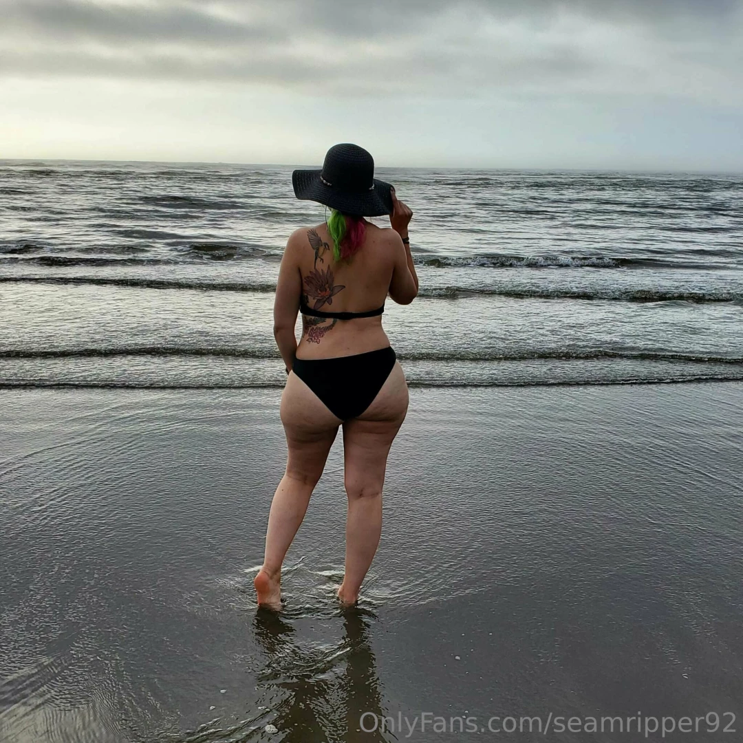 Beach day pnw style part 1 