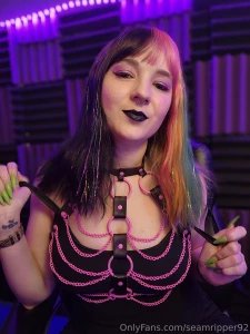 What do we think of the chains this whole set is included on my other